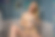 amy-w-using-the-shower-head-101.jpg