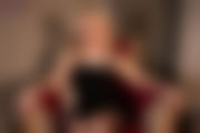 amy-w-wank-whilst-waiting-102.jpg