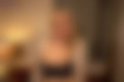 amy-w-job-or-wank-105.jpg